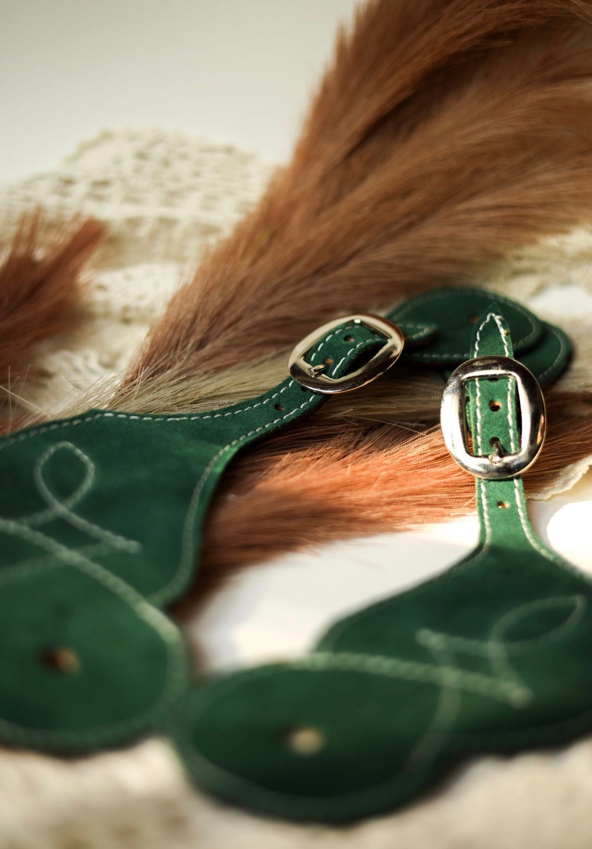 Peacock Green Spur Straps