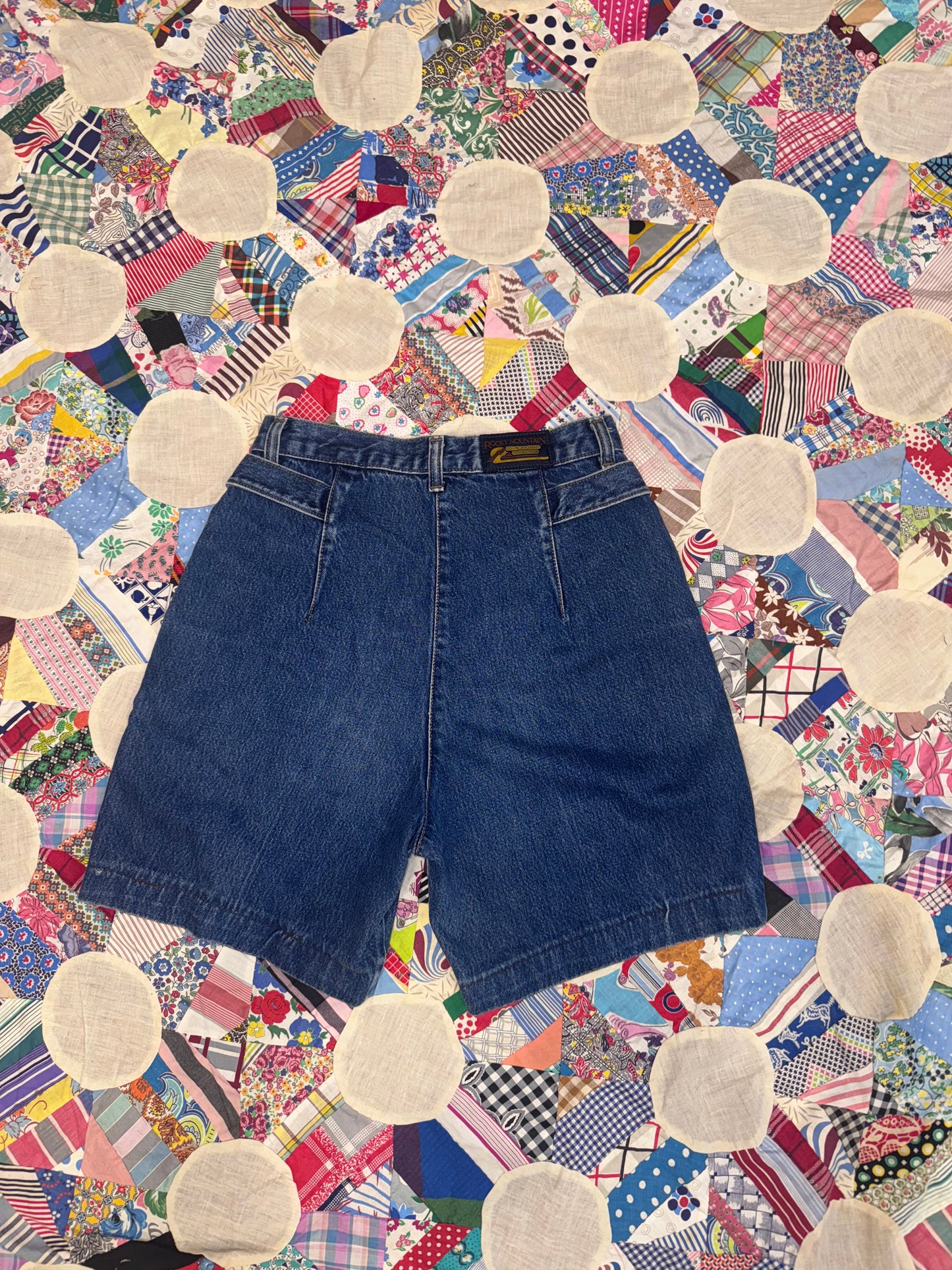 Rockies Shorts size 26/27
